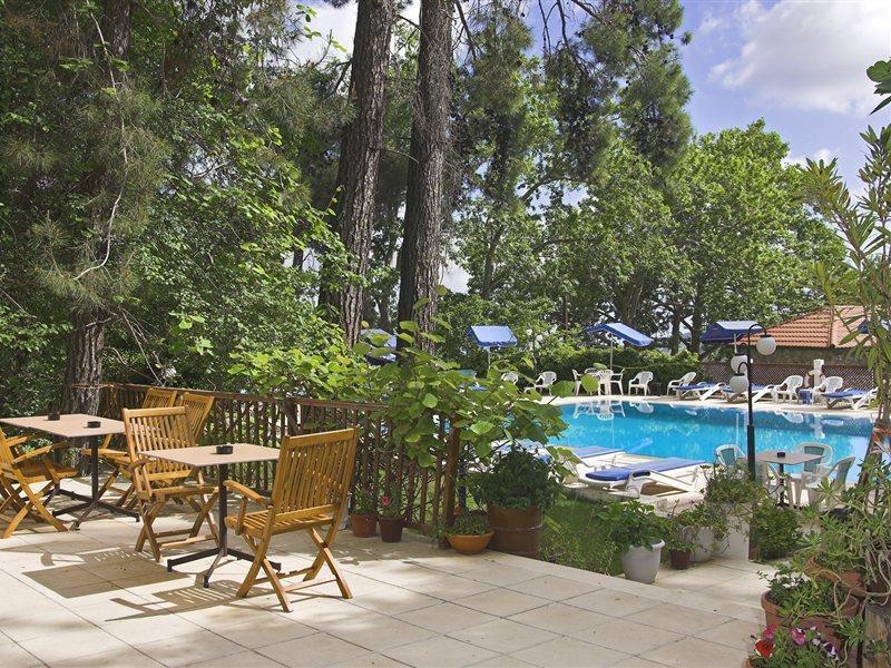 Pendeli Hotel Platres Esterno foto